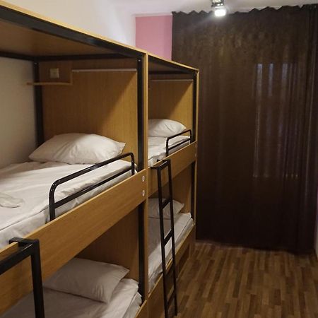 Central Hostel Şǝki Esterno foto