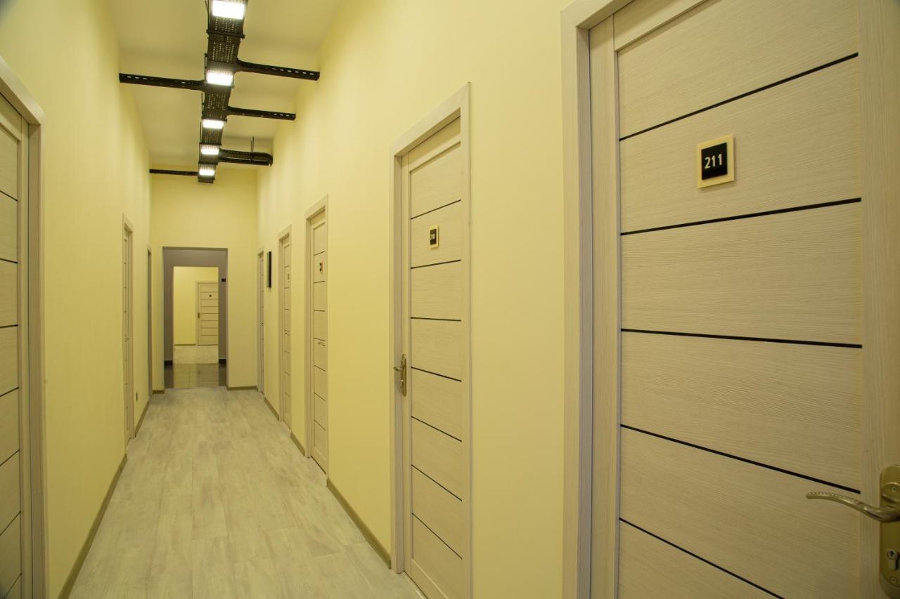 Central Hostel Şǝki Esterno foto